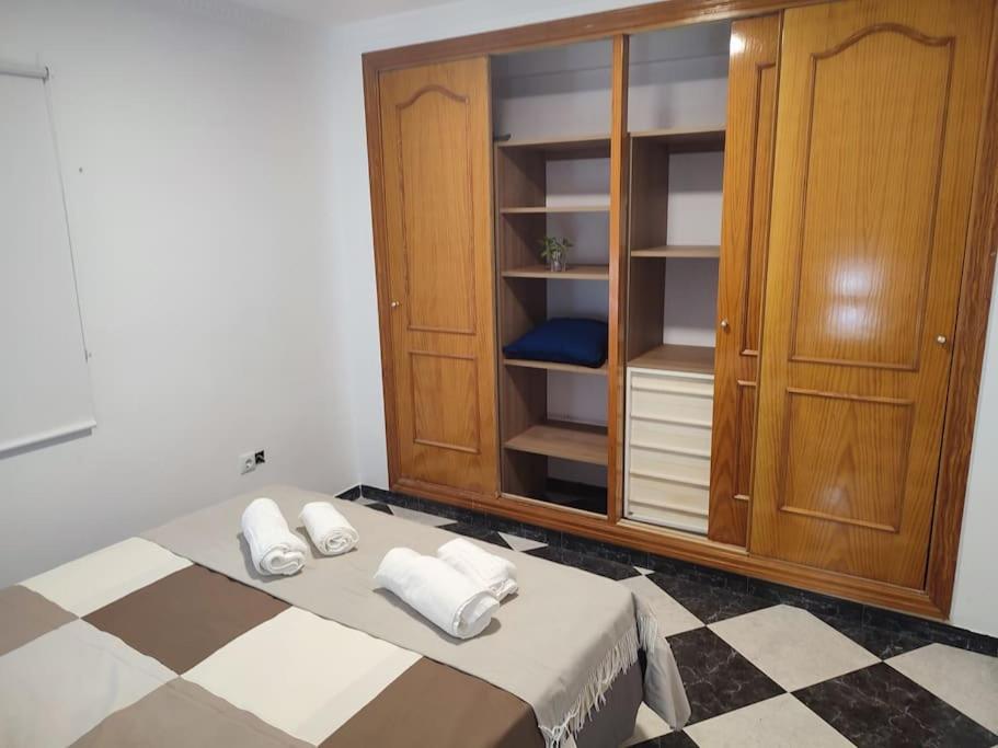 Apartamento En Playa Carvajal 丰希罗拉 外观 照片
