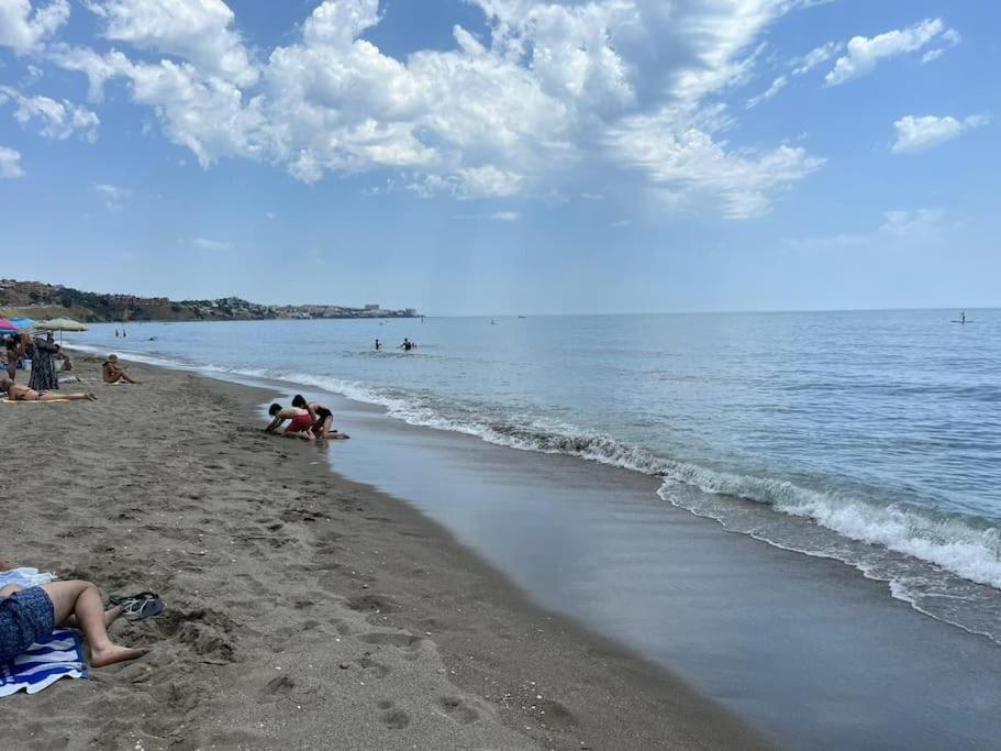 Apartamento En Playa Carvajal 丰希罗拉 外观 照片