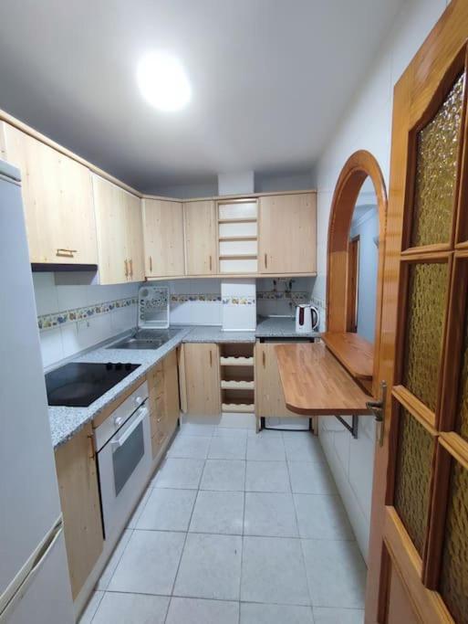Apartamento En Playa Carvajal 丰希罗拉 外观 照片